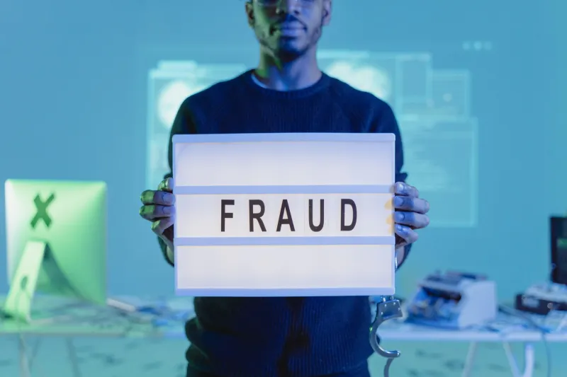 When Privacy Tools Trigger Alarms: Navigating Fraud Detection While Using a Proxy